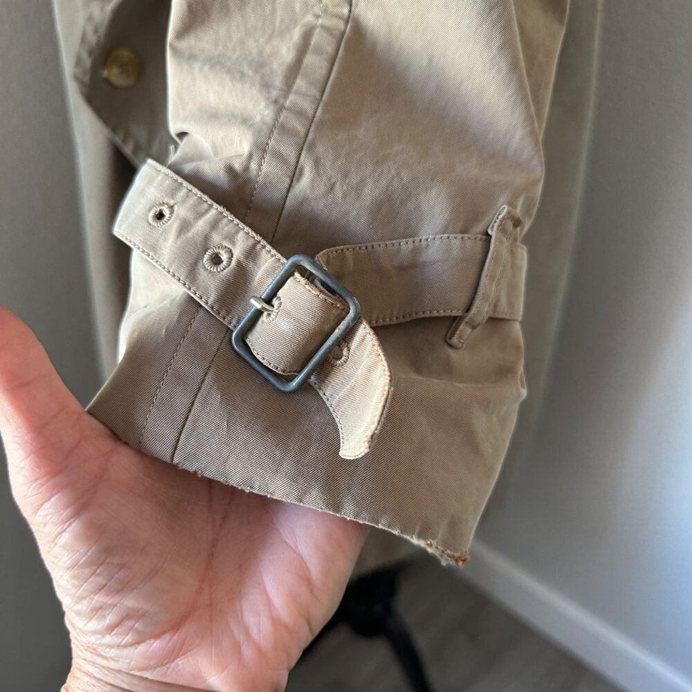 Vintage Burberry Trench Coat Peter Pan Neckline Double Breasted Cotton Buckle M - Picture 8 of 16
